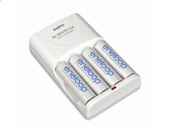 Eneloop Charger 8x6-350x262 med.jpg